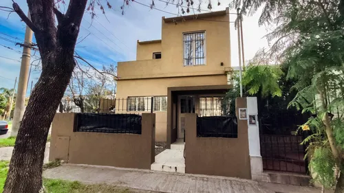 Casa en venta en Santa Mónica 4195, Villa Santos Tesei, Hurlingham, GBA Oeste, Provincia de Buenos Aires
