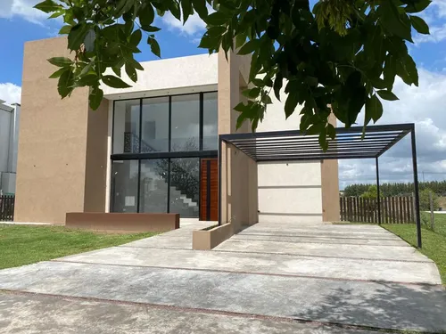 Casa en venta en El Canton - Islas al 200, El Cantón, Escobar, GBA Norte, Provincia de Buenos Aires