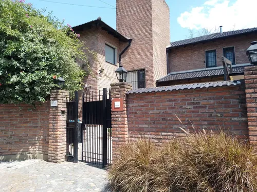 Casa en venta en Carlos Tejedor  al 936, San Isidro, GBA Norte, Provincia de Buenos Aires