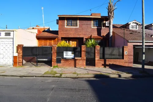 Casa en venta en Ruperto Mazza 1094, Tigre, GBA Norte, Provincia de Buenos Aires