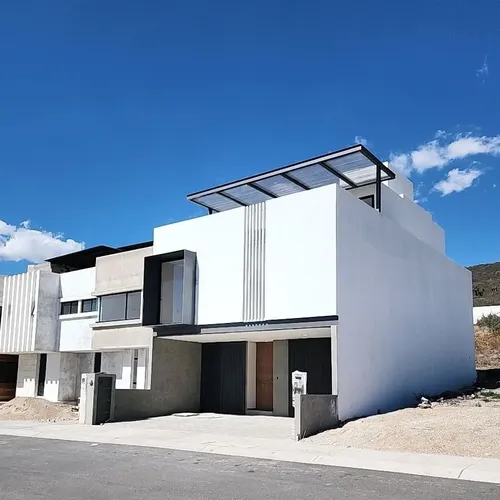 Casa en venta en Cercanía de Nuevo Refugio, Nuevo Refugio, Santiago de Querétaro, Querétaro