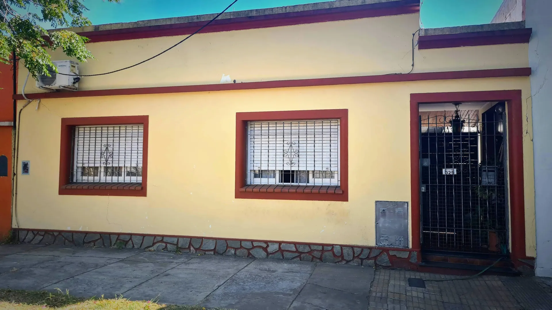 Erezcano al 300 Casa en Venta en Ituzaingó