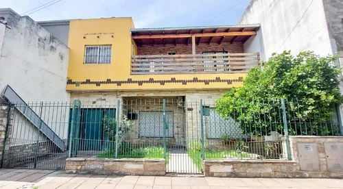 Casa en venta en Amanda Allem  al 100, Villa Santos Tesei, Hurlingham, GBA Oeste, Provincia de Buenos Aires