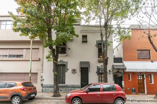 Casa en venta en El Zorzal al 6900, Liniers, CABA