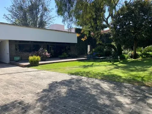 Casa en venta en Brisa, Jardines del Pedregal, Álvaro Obregón, Ciudad de México