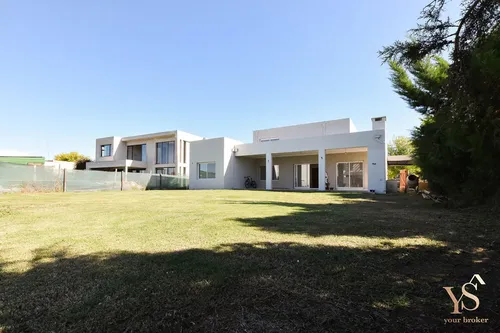 Casa en venta en El Canton - Puerto 100, El Cantón, Escobar, GBA Norte, Provincia de Buenos Aires