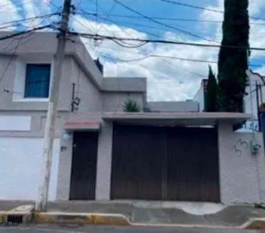 Casa en venta en Cercanía de Magisterial Coapa, Magisterial Coapa, Tlalpan, Ciudad de México
