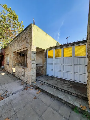 Casa en venta en Arenales al 1200, Moron, GBA Oeste, Provincia de Buenos Aires