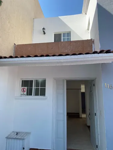 Casa en venta en Villa del Aguila, Nuevo Refugio, Santiago de Querétaro, Querétaro