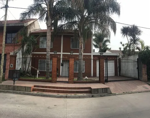 Casa en venta en GRANADEROS 4065, Villa Luzuriaga, La Matanza, GBA Oeste, Provincia de Buenos Aires