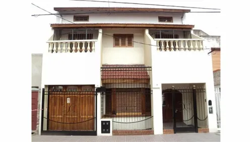 Casa en venta en CORRIENTES 200, Ramos Mejia, La Matanza, GBA Oeste, Provincia de Buenos Aires