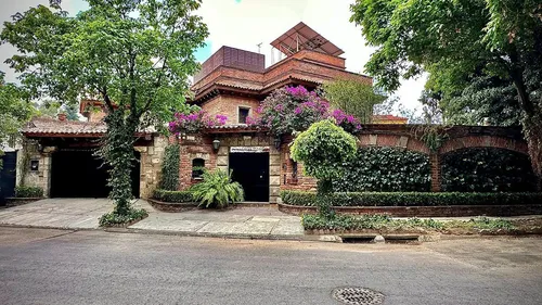 Casa en venta en BOSQUE DE MANZANOS, Bosque de las Lomas, Miguel Hidalgo, Ciudad de México