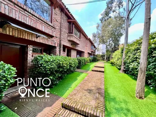 Condominio en venta en Nabor Carrillo, Olivar de los Padres, Álvaro Obregón, Ciudad de México