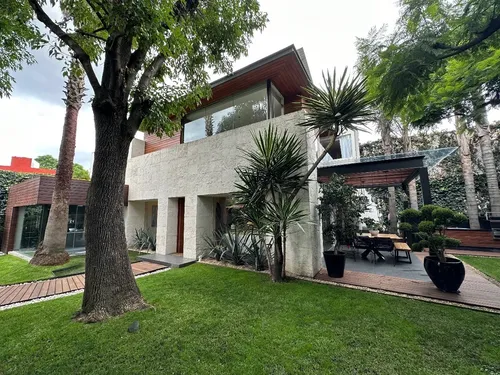 Casa en venta en Cercanía de Jardines del Pedregal, Jardines del Pedregal, Álvaro Obregón, Ciudad de México
