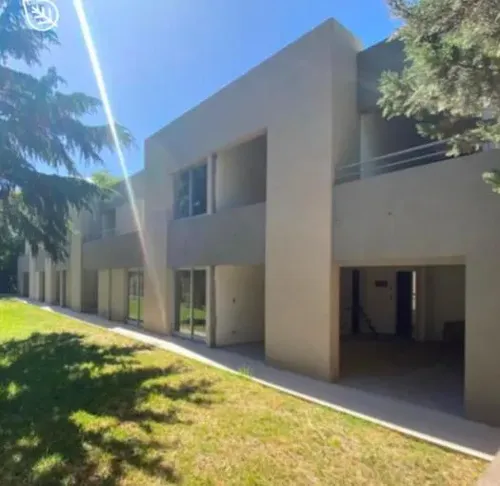Departamento en venta en VENTA DUPLEX 4 AMBIENTES EN BENAVIDEZ VILLAGE, Benavidez, Tigre, GBA Norte, Provincia de Buenos Aires