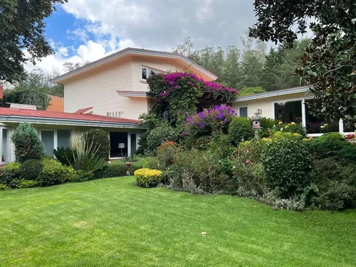 Casa en venta en Montaña, Jardines del Pedregal, Álvaro Obregón, Ciudad de México