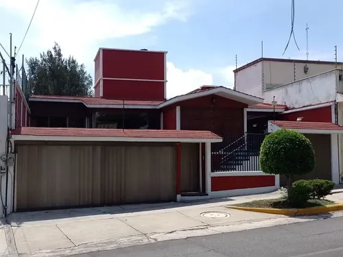 Casa en venta en Circuito Héroes, Ciudad Satélite, Naucalpan de Juárez, Estado de México