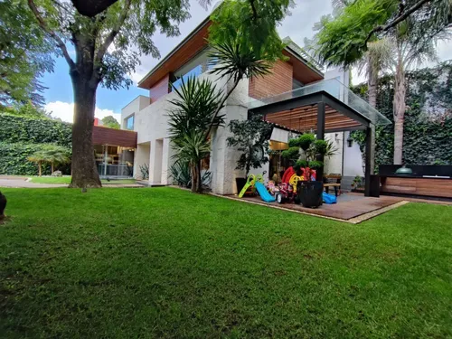 Casa en venta en Nieves, Jardines del Pedregal, Álvaro Obregón, Ciudad de México