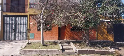 Casa en venta en Los Alamos 80, San Antonio de Padua, Merlo, GBA Oeste, Provincia de Buenos Aires