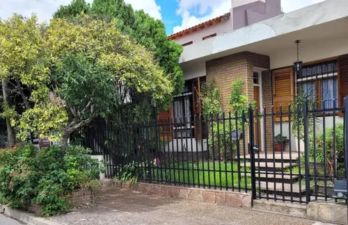 Casa en venta en Goffins al 100, Moron, GBA Oeste, Provincia de Buenos Aires