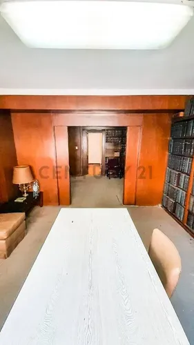 Oficina en venta en Parana 851, Recoleta, CABA