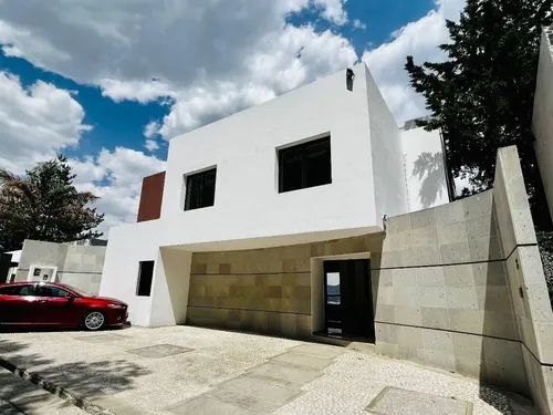 Casa en venta en Cercanía de Condado de Sayavedra, Ciudad Adolfo Lopez Mateos, Atizapán de Zaragoza, Estado de México