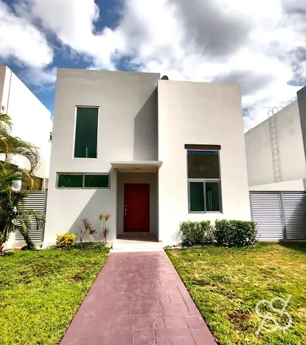Casa en venta en Cercanía de Residencial Cumbres, Cancún, Benito Juárez, Quintana Roo