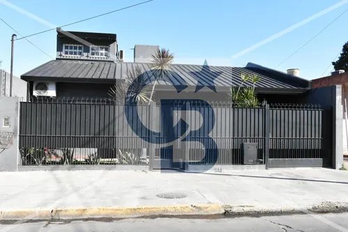 Casa en venta en Chile 3200, Don Torcuato, Tigre, GBA Norte, Provincia de Buenos Aires