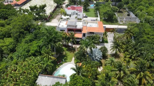 Casa en venta en Cercanía de Alfredo V Bonfil, Cancún, Benito Juárez, Quintana Roo