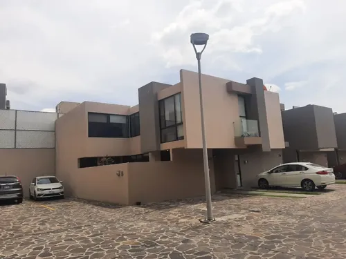 Casa en venta en Cercanía de Residencial el Refugio, Residencial el Refugio, Santiago de Querétaro, Querétaro