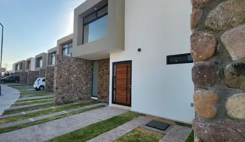 Casa en venta en Cercanía de Cañadas del Arroyo, Cañadas del Arroyo, Corregidora, Querétaro