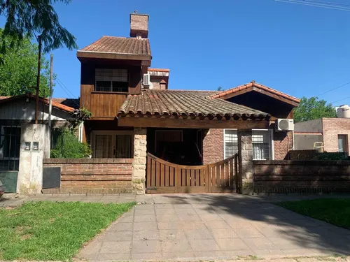 Casa en venta en Teresa Viso 100, Villa Gobernador Udaondo, Ituzaingó, GBA Oeste, Provincia de Buenos Aires