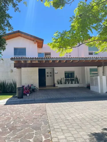 Casa en venta en LOMAS DEL CAMPANARIO I, Lomas del Campanario II, Santiago de Querétaro, Querétaro