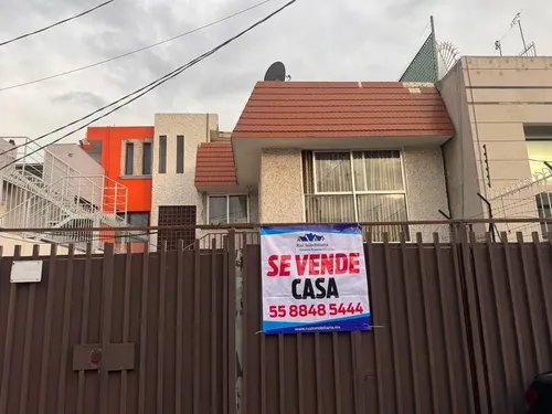 Casa en venta en RANCHO GUADALUPE, Campestre Coyoacán, Coyoacán, Ciudad de México