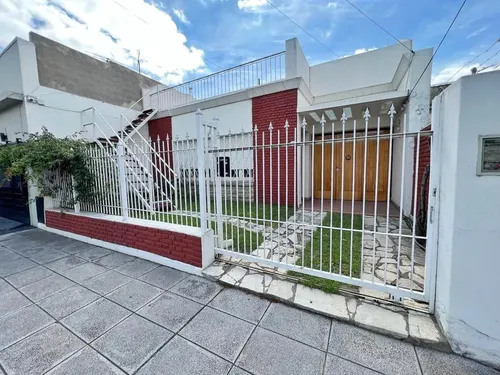 Casa en venta en Talcahuano 400, Ciudad Madero, La Matanza, GBA Oeste, Provincia de Buenos Aires