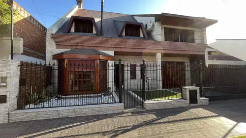 Casa en venta en av triunvirato 5100, Villa Bosch, Tres de Febrero, GBA Oeste, Provincia de Buenos Aires