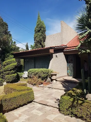 Casa en venta en Monte Líbano, Lomas de Tecamachalco, Naucalpan de Juárez, Estado de México