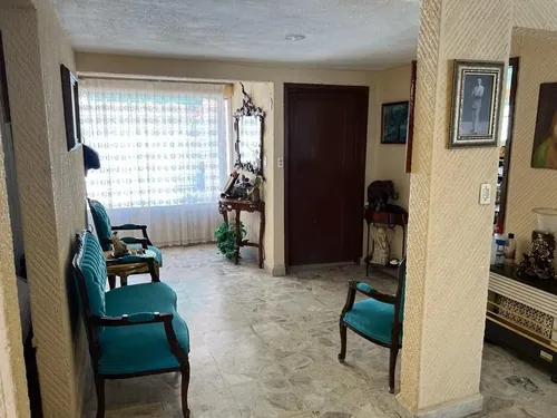 Casa en venta en VILLA TURIN, Paseo de las Palmas, Huixquilucan, Estado de México