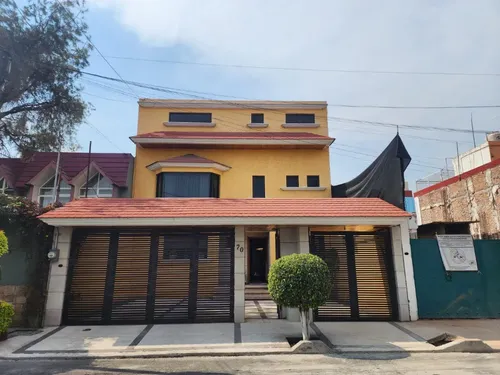 Casa en venta en HACIENDA DE TEPETITLAN, Prado Coapa 2A Sección, Tlalpan, Ciudad de México