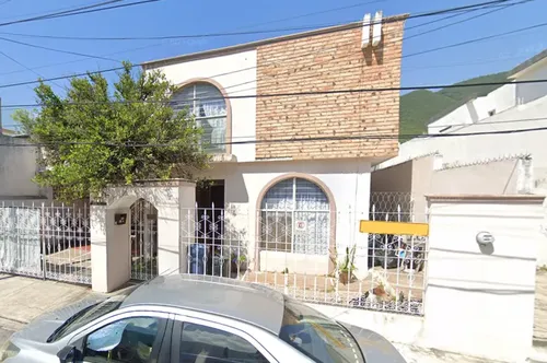 Casa en venta en Cercanía de Ciudad Satélite, Ciudad Satélite, Monterrey, Nuevo León