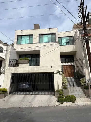 Casa en venta en Pablo M. De Sarasate, Colinas de San Jerónimo, Monterrey, Nuevo León
