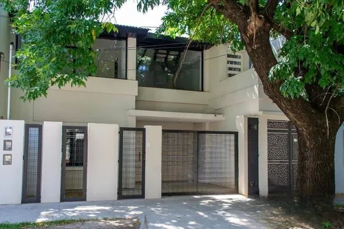 Casa en venta en Aldo della Rosa al 5100, Caseros, Tres de Febrero, GBA Oeste, Provincia de Buenos Aires