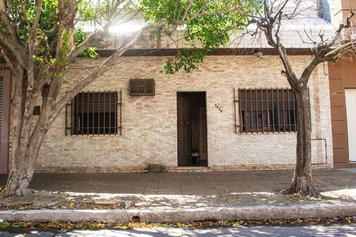 Casa en venta en Guayaquil al 3800, Lomas del Mirador, La Matanza, GBA Oeste, Provincia de Buenos Aires